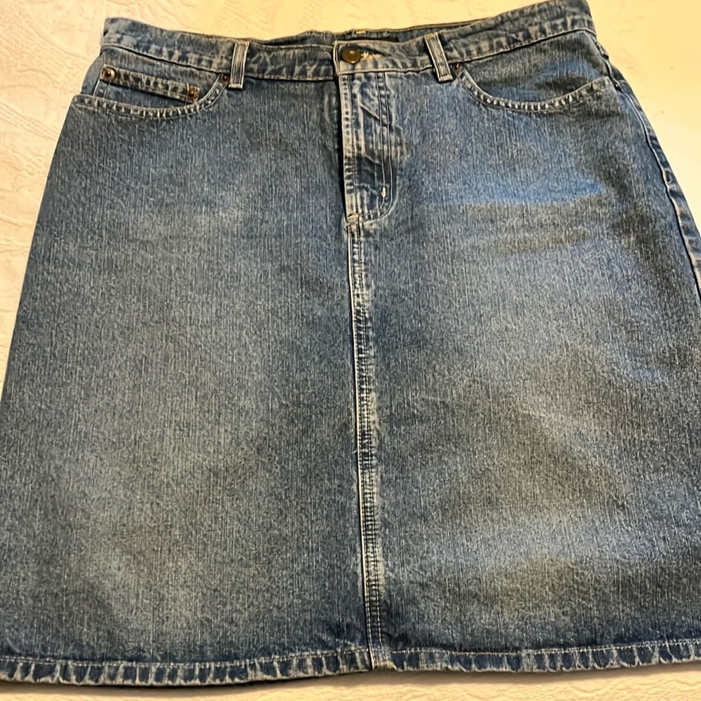 Harold’s denim a line skirt size 10 perfect condition